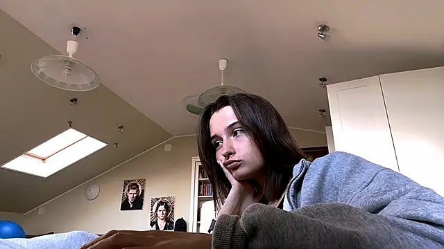 Snapshot of DarlineBrustera chatting on September 13, 2025, 2:17 pm DarlineBrustera online show from September 13, 2025, 2:17 pm