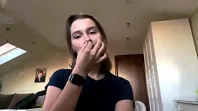 Snapshot of DarlineBrustera chatting on October 2, 2025, 2:35 pm DarlineBrustera online show from October 2, 2025, 2:35 pm