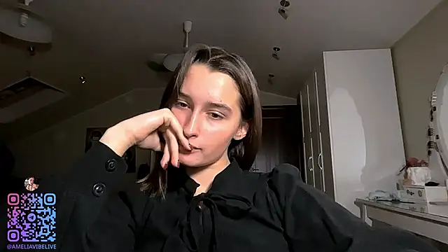 Snapshot of DarlineBrustera chatting on October 31, 2025, 3:46 pm DarlineBrustera online show from October 31, 2025, 3:46 pm