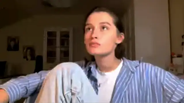 Snapshot of DarlineBrustera chatting on November 20, 2025, 2:39 pm DarlineBrustera online show from November 20, 2025, 2:39 pm