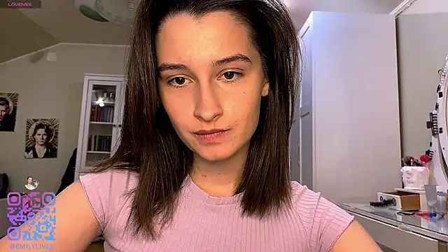 Snapshot of DarlineBrustera chatting on December 14, 2025, 2:11 pm DarlineBrustera online show from December 14, 2025, 2:11 pm