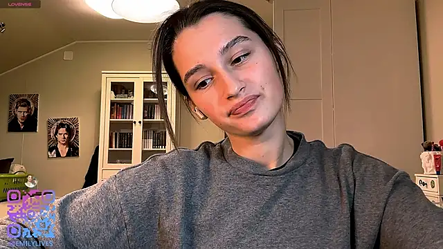 Snapshot of DarlineBrustera chatting on December 16, 2025, 4:12 pm DarlineBrustera online show from December 16, 2025, 4:12 pm