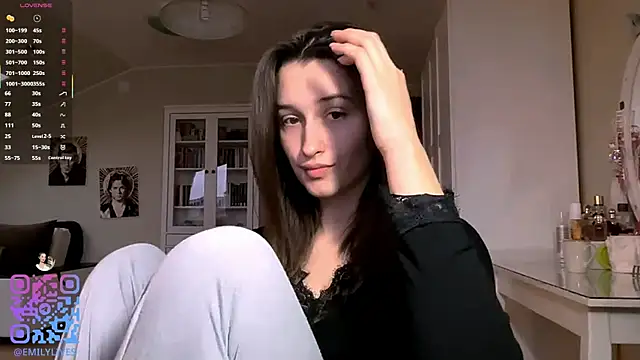 Snapshot of DarlineBrustera chatting on March 31, 2026, 2:28 pm DarlineBrustera online show from March 31, 2026, 2:28 pm