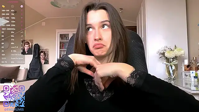 Snapshot of DarlineBrustera chatting on April 13, 2026, 2:22 pm DarlineBrustera online show from April 13, 2026, 2:22 pm