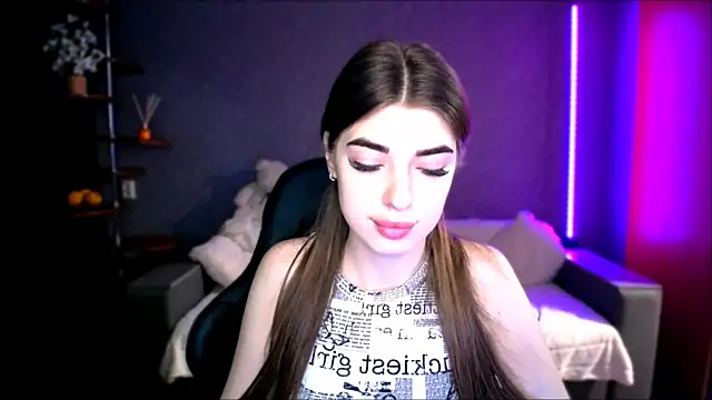 Snapshot of Dianaa_Lee0 chatting on September 10, 2025, 7:25 pm Dianaa Lee0 online show from September 10, 2025, 7:25 pm