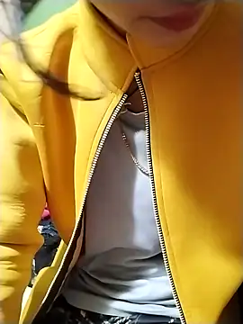 Snapshot of Ragini-Devi chatting on November 30, 2025, 4:16 am Ragini-Devi online show from November 30, 2025, 4:16 am