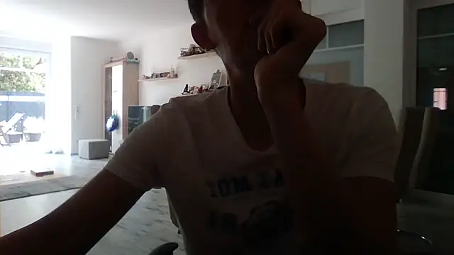Snapshot of Trockenbau chatting on May 23, 2026, 12:42 pm Trockenbau online show from May 23, 2026, 12:42 pm