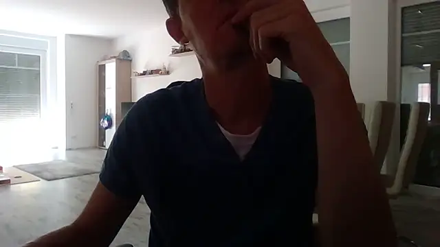 Snapshot of Trockenbau chatting on June 18, 2026, 8:58 am Trockenbau online show from June 18, 2026, 8:58 am
