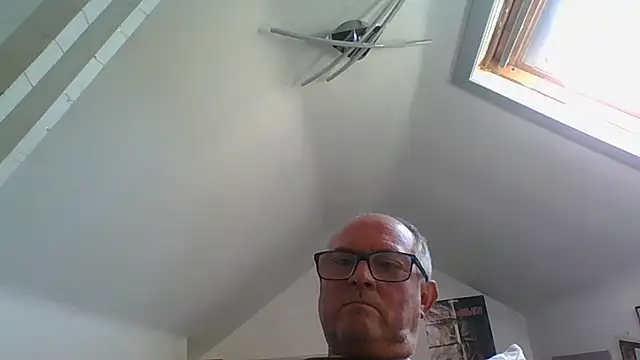 Snapshot of naughtygrandad1 chatting on September 28, 2025, 12:43 pm naughtygrandad1 online show from September 28, 2025, 12:43 pm