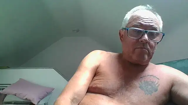naughtygrandad1 online show from July 19, 2026, 6:11 pm