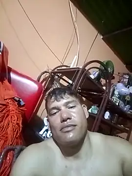 Snapshot of Franklin111230 chatting on October 30, 2025, 1:51 am Franklin111230 online show from October 30, 2025, 1:51 am