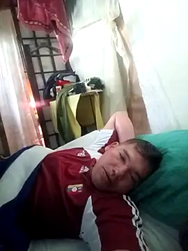 Snapshot of Franklin111230 chatting on December 2, 2025, 11:37 am Franklin111230 online show from December 2, 2025, 11:37 am