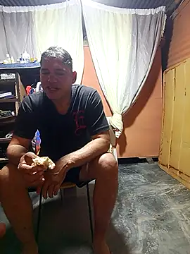 Snapshot of Franklin111230 chatting on January 10, 2026, 10:36 pm Franklin111230 online show from January 10, 2026, 10:36 pm