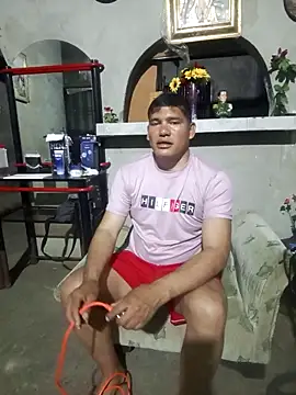 Snapshot of Franklin111230 chatting on February 8, 2026, 1:09 am Franklin111230 online show from February 8, 2026, 1:09 am