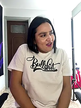 Rouse69  online show from December 14, 2025, 7:03 am