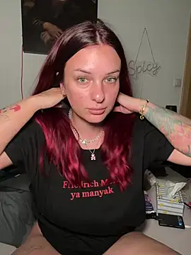 OliviaaFischer online show from July 18, 2026, 12:20 pm