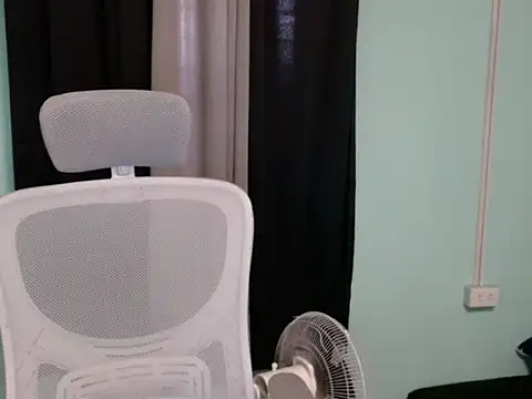 Snapshot of SexywildDanica chatting on February 4, 2026, 5:24 am SexywildDanica online show from February 4, 2026, 5:24 am