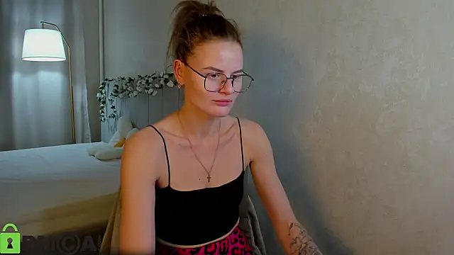 Snapshot of Wanda_Gomez chatting on November 5, 2025, 3:23 pm Wanda Gomez online show from November 5, 2025, 3:23 pm