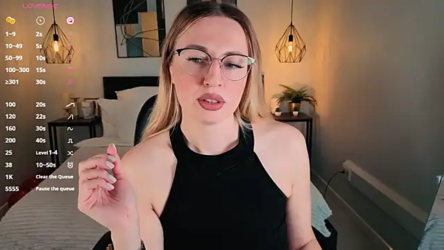 Snapshot of Lexi_terele chatting on October 10, 2025, 6:45 am Lexi terele online show from October 10, 2025, 6:45 am