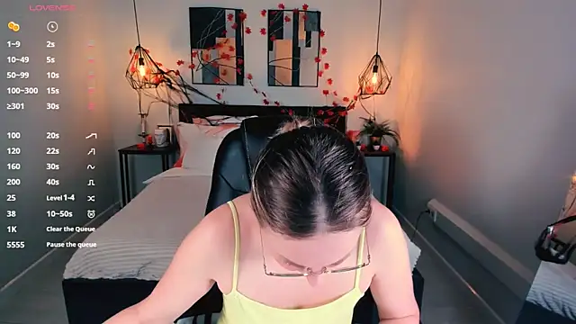 Snapshot of Lexi_terele chatting on October 30, 2025, 6:48 am Lexi terele online show from October 30, 2025, 6:48 am