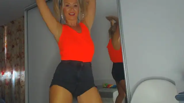 merlyn4 online show from September 30, 2025, 9:36 am