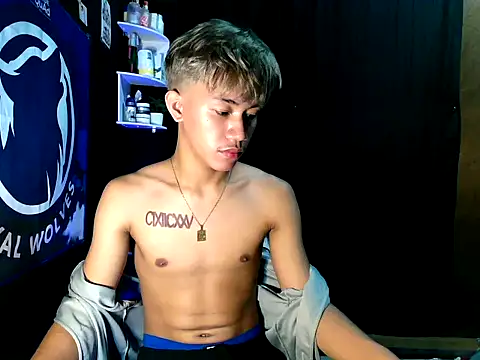 naughtyboyloy 0 online show from November 8, 2025, 8:36 am