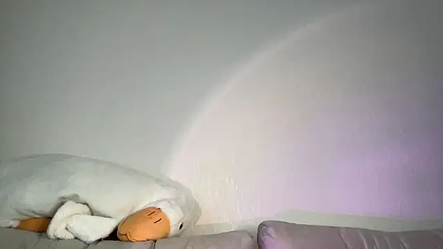 Snapshot of StellarAlice chatting on October 25, 2025, 10:34 am StellarAlice online show from October 25, 2025, 10:34 am