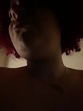 Enyagleam  online show from October 11, 2025, 3:28 am