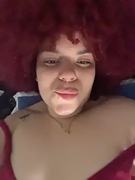 Enyagleam  online show from October 26, 2025, 9:42 pm