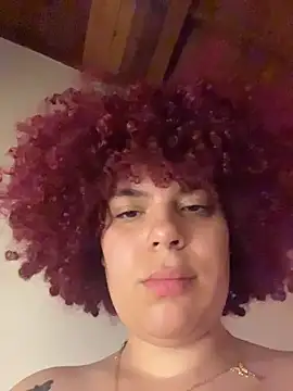 Enyagleam  online show from November 8, 2025, 3:07 am