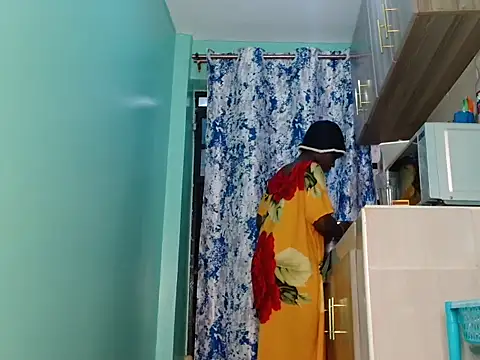 Snapshot of Alexxa_ebony chatting on May 4, 2026, 7:04 am Alexxa ebony online show from May 4, 2026, 7:04 am