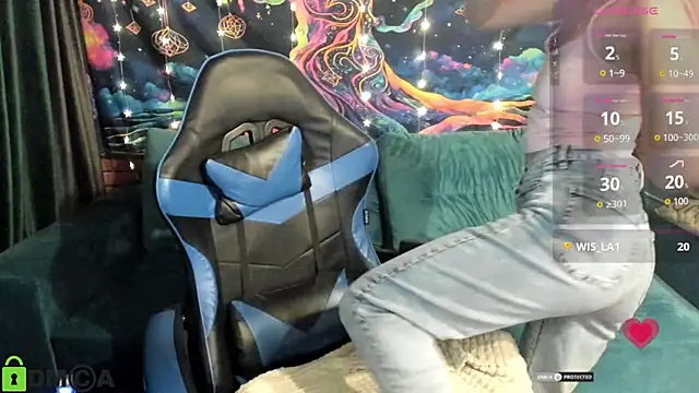 CrystalGirl99 online show from March 5, 2026, 8:21 am