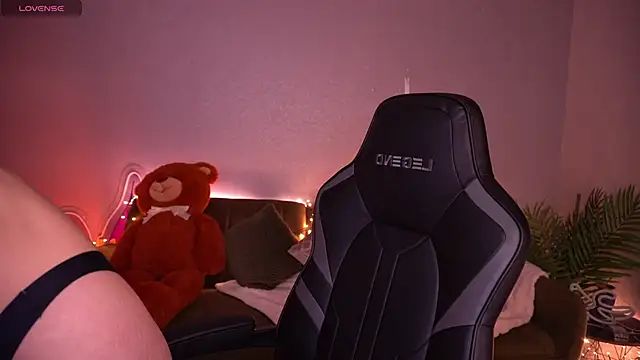 Snapshot of AnitaBambie chatting on February 11, 2026, 7:13 am AnitaBambie online show from February 11, 2026, 7:13 am