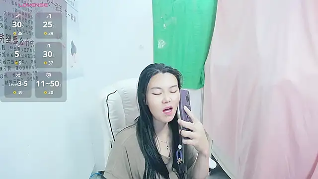 Snapshot of KateCondon chatting on May 2, 2026, 10:53 am KateCondon online show from May 2, 2026, 10:53 am