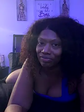 Snapshot of NylaNights chatting on September 15, 2025, 9:48 pm NylaNights online show from September 15, 2025, 9:48 pm