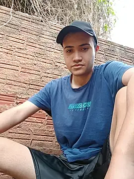 novinho safado   online show from May 26, 2026, 4:25 pm