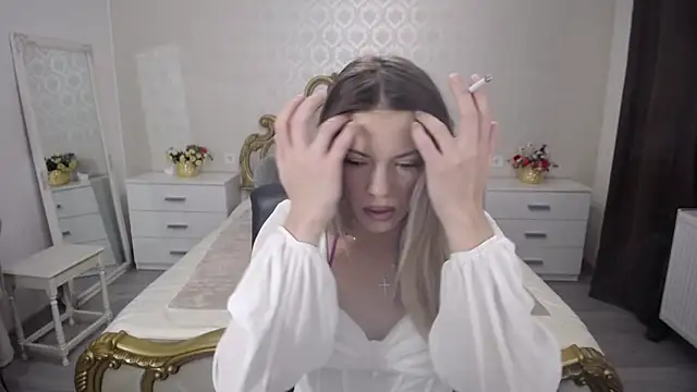 AmberTop online show from November 21, 2025, 8:24 am