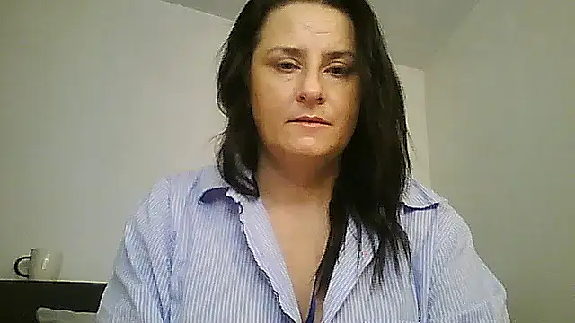 Snapshot of RachVanXX chatting on January 9, 2026, 8:50 am RachVanXX online show from January 9, 2026, 8:50 am