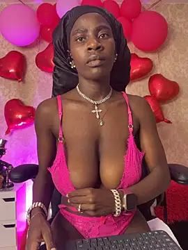 Snapshot of MorenaLush_Eup chatting on March 3, 2026, 12:06 am MorenaLush Eup online show from March 3, 2026, 12:06 am