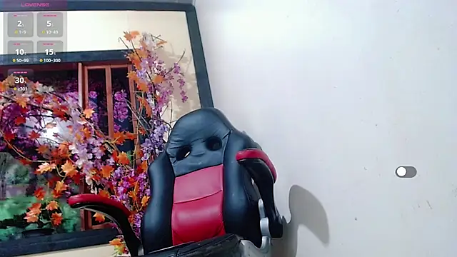 Juliette Miel online show from September 18, 2025, 3:08 am