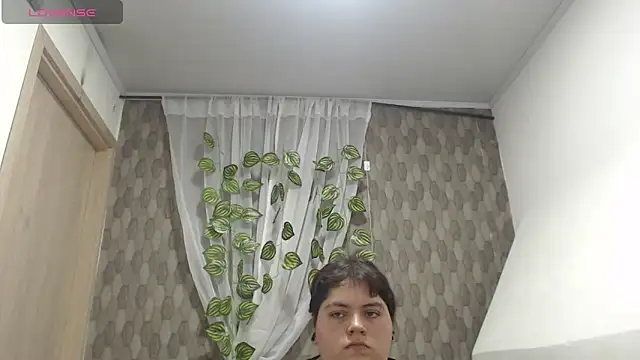 anishasanchezcm101 online show from March 1, 2026, 3:52 am