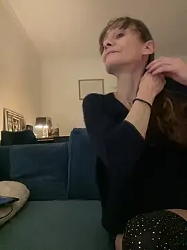 Chris06d22xh online show from March 14, 2026, 9:31 pm