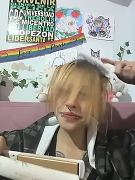 elisabethflores online show from July 28, 2026, 3:24 am