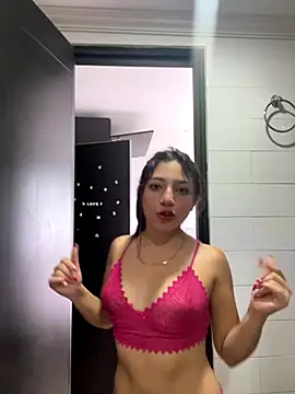 LisaGoddes online show from November 13, 2025, 8:08 pm