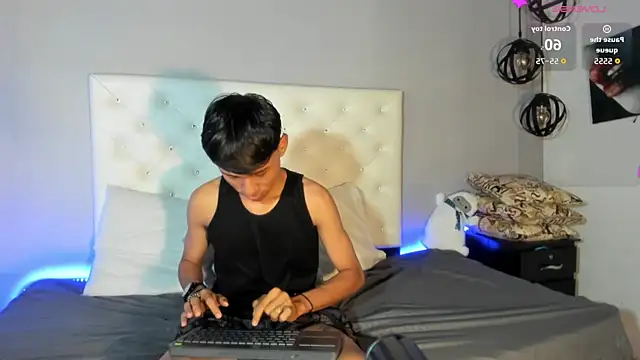 Daddy Darcks online show from November 15, 2025, 8:38 pm