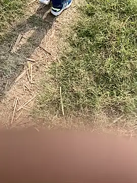 Snapshot of Desiandaj chatting on November 29, 2025, 5:32 am Desiandaj online show from November 29, 2025, 5:32 am