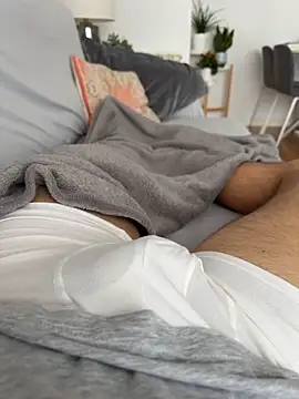 -Styleto online show from November 24, 2025, 11:54 am