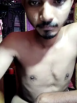 Snapshot of Hot-_couple chatting on May 6, 2026, 9:42 pm Hot- couple online show from May 6, 2026, 9:42 pm