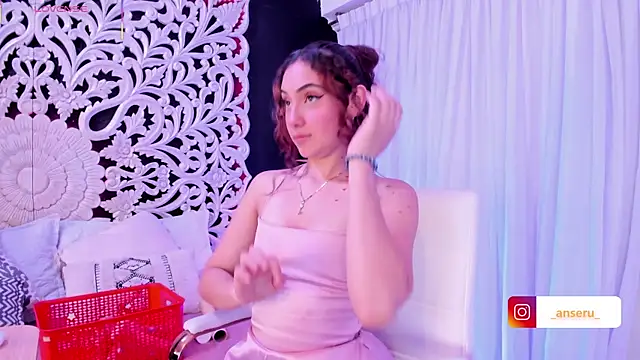 Snapshot of Anseru_ chatting on November 24, 2025, 11:43 am Anseru online show from November 24, 2025, 11:43 am