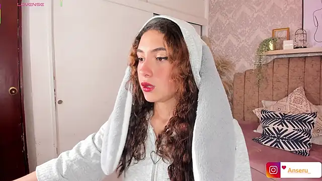 Snapshot of Anseru_ chatting on January 9, 2026, 12:52 pm Anseru online show from January 9, 2026, 12:52 pm